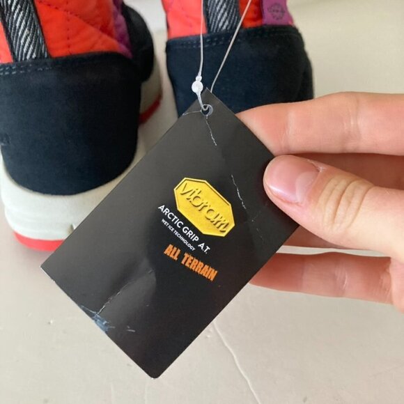 NWT Danner x Free People Cloud Cap Colorful Quilted Vibram Snow Boots Sz 6 - Picture 5 of 7